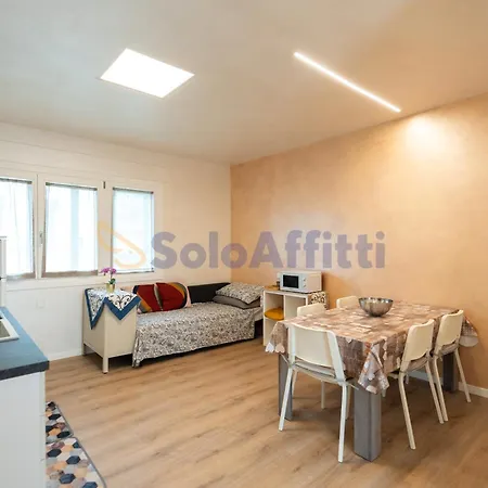 Apartment Nirvana's Home2 Near Venice Noale