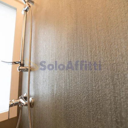 Nirvana's 2 Near Venice *